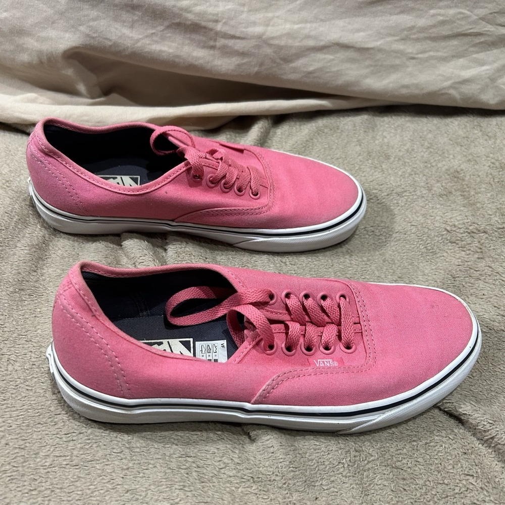 Vans Authentic Low Top Canvas Sneakers Pink Womens 8.5 Mens 7 Skate Classic